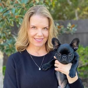 Meet your Posher, Teri